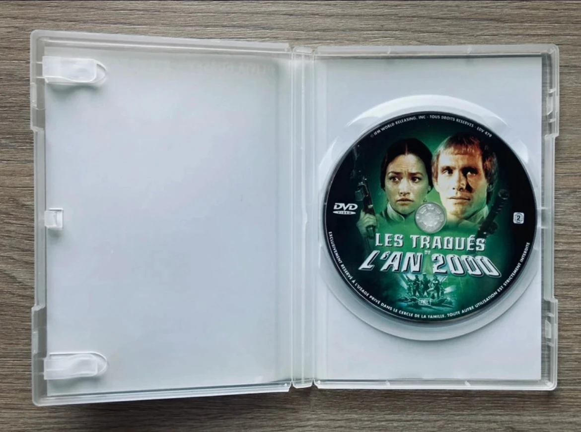 DVD Los perseguidos del año 2000. – photo 2